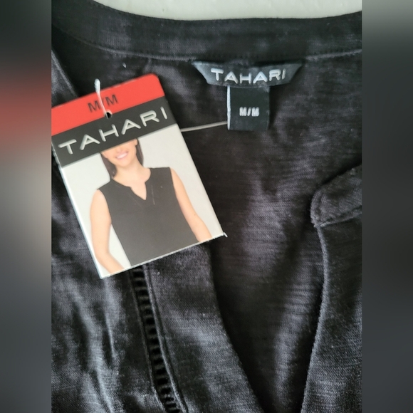 NEW Tahari Black V Neck Tank Top, Size Medium - Picture 4 of 4